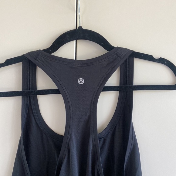 Lululemon Swiftly Tech Racerback 2.0 *Race Length EUC - Picture 9 of 9